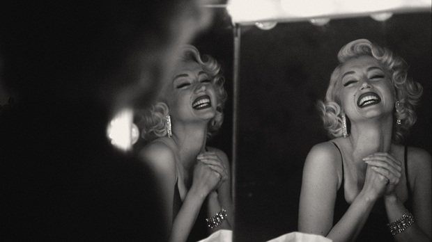Đạo diễn giải thích lý do lựa chọn cái kết gây tranh cãi trong phim mới về Marilyn Monroe