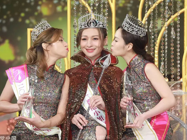 Cận cảnh nhan sắc Hoa hậu Hong Kong 2022 – ái nữ của tài tử TVB